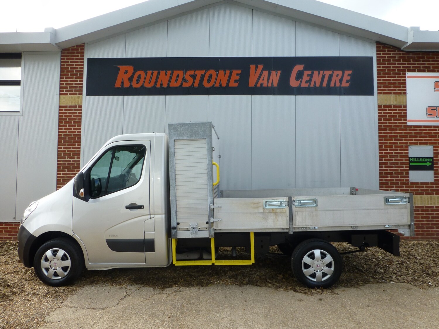 Used Vauxhall Movano 2019 for sale - 76437157: Photo 2