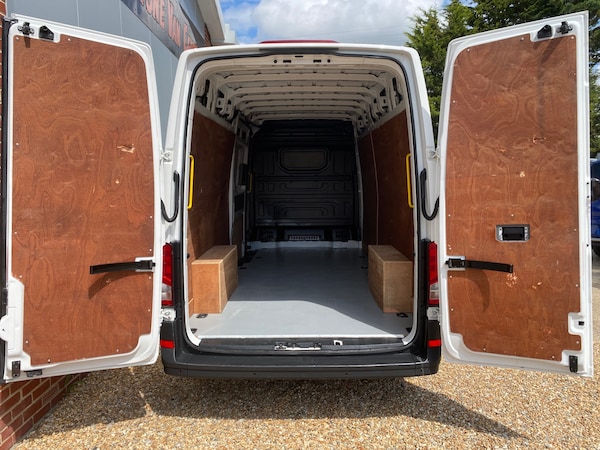 Used Volkswagen Crafter 2021 for sale - 75331632: Photo 8