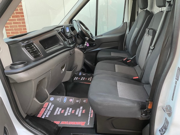 Used Ford Transit 2020 for sale - 76243500: Photo 3