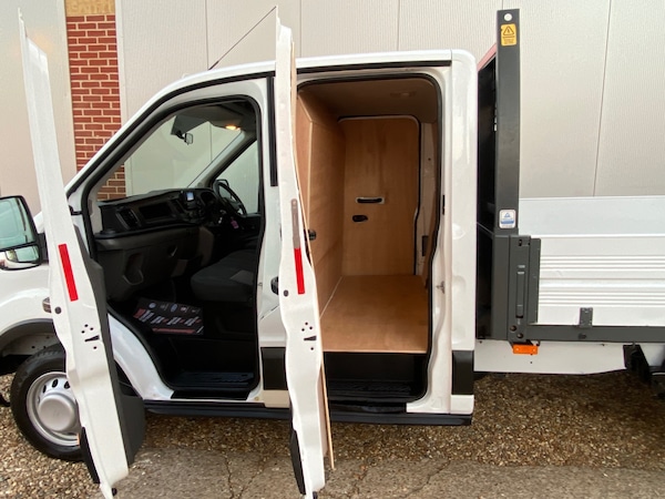 Used Ford Transit 2020 for sale - 76243500: Photo 4