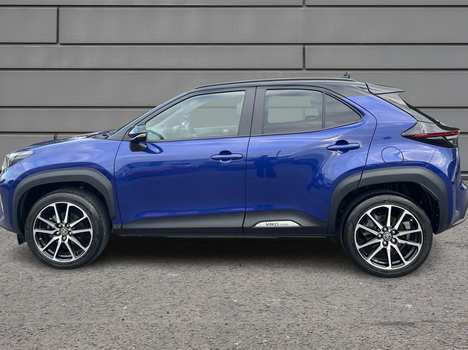 Used Toyota Yaris 2023 for sale - 76730603: Photo 17