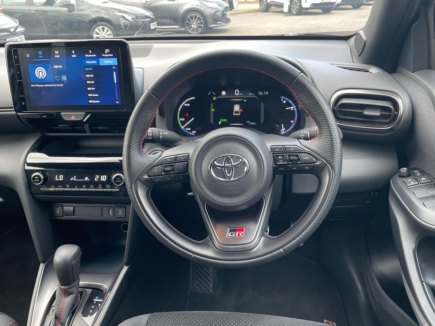 Used Toyota Yaris 2023 for sale - 76730603: Photo 6