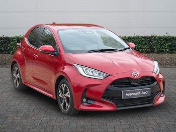 Used Toyota Yaris 2024 for sale - 78059340: Photo