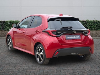 Used Toyota Yaris 2024 for sale - 78059340: Photo