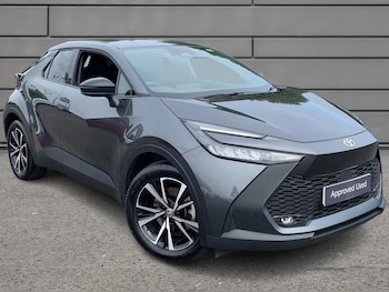 Used Toyota C-HR 2024 for sale - 76434204: Photo