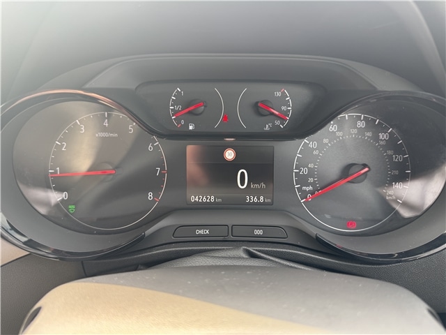 Used Vauxhall Crossland X 2019 for sale - 76111185: Photo 11