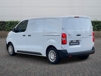 Used Toyota ProAce 2024 for sale - 76800700: Photo
