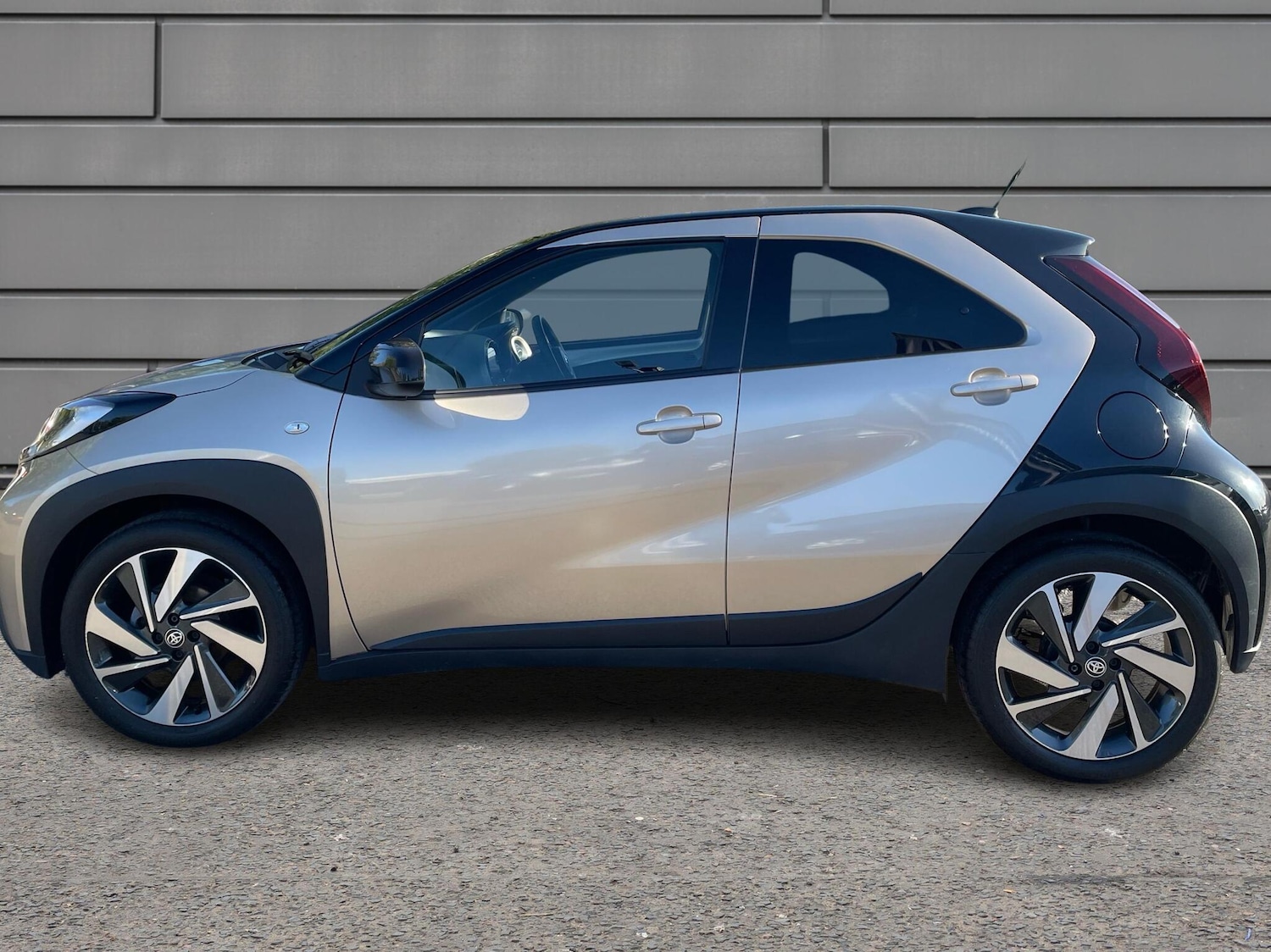 Used Toyota Aygo X 2022 for sale - 76154326: Photo 17