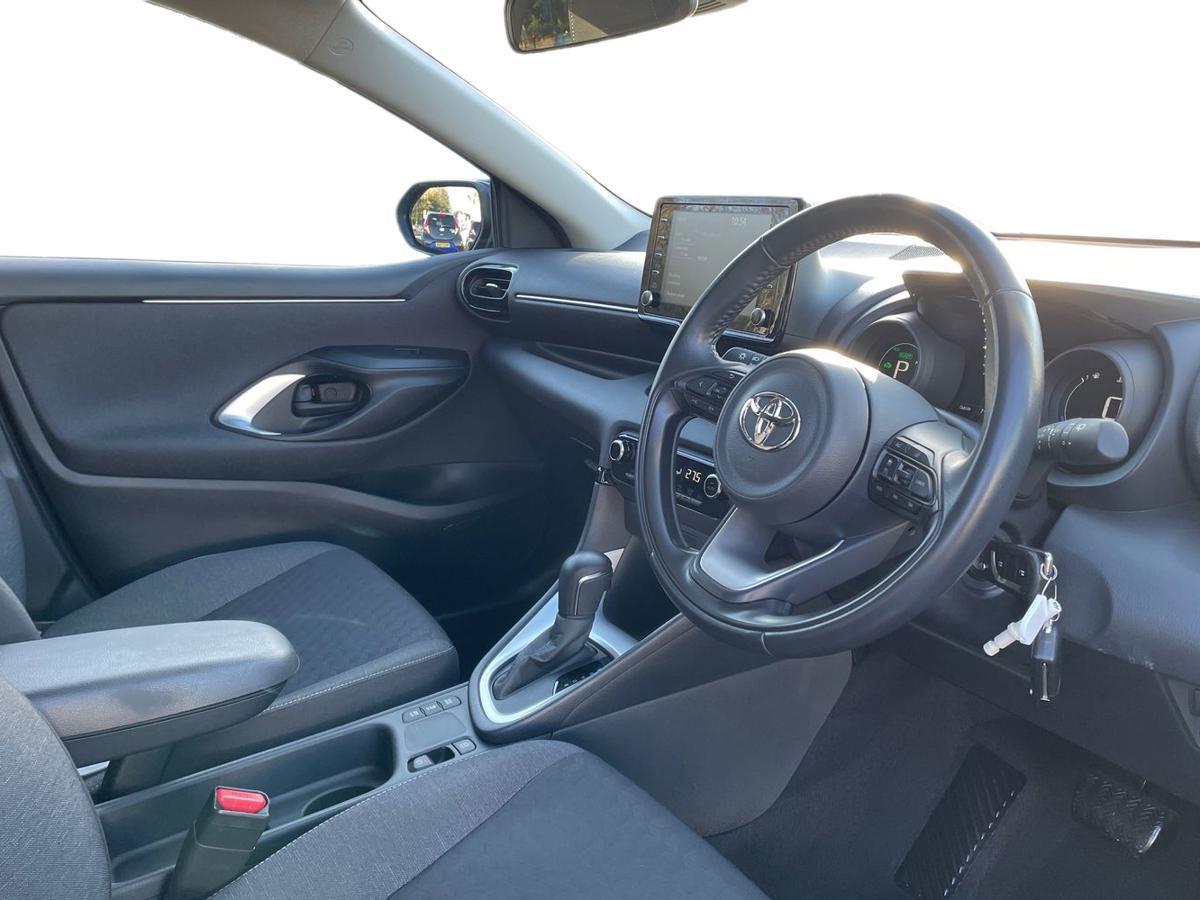 Used Toyota Yaris 2022 for sale - 76692765: Photo 12