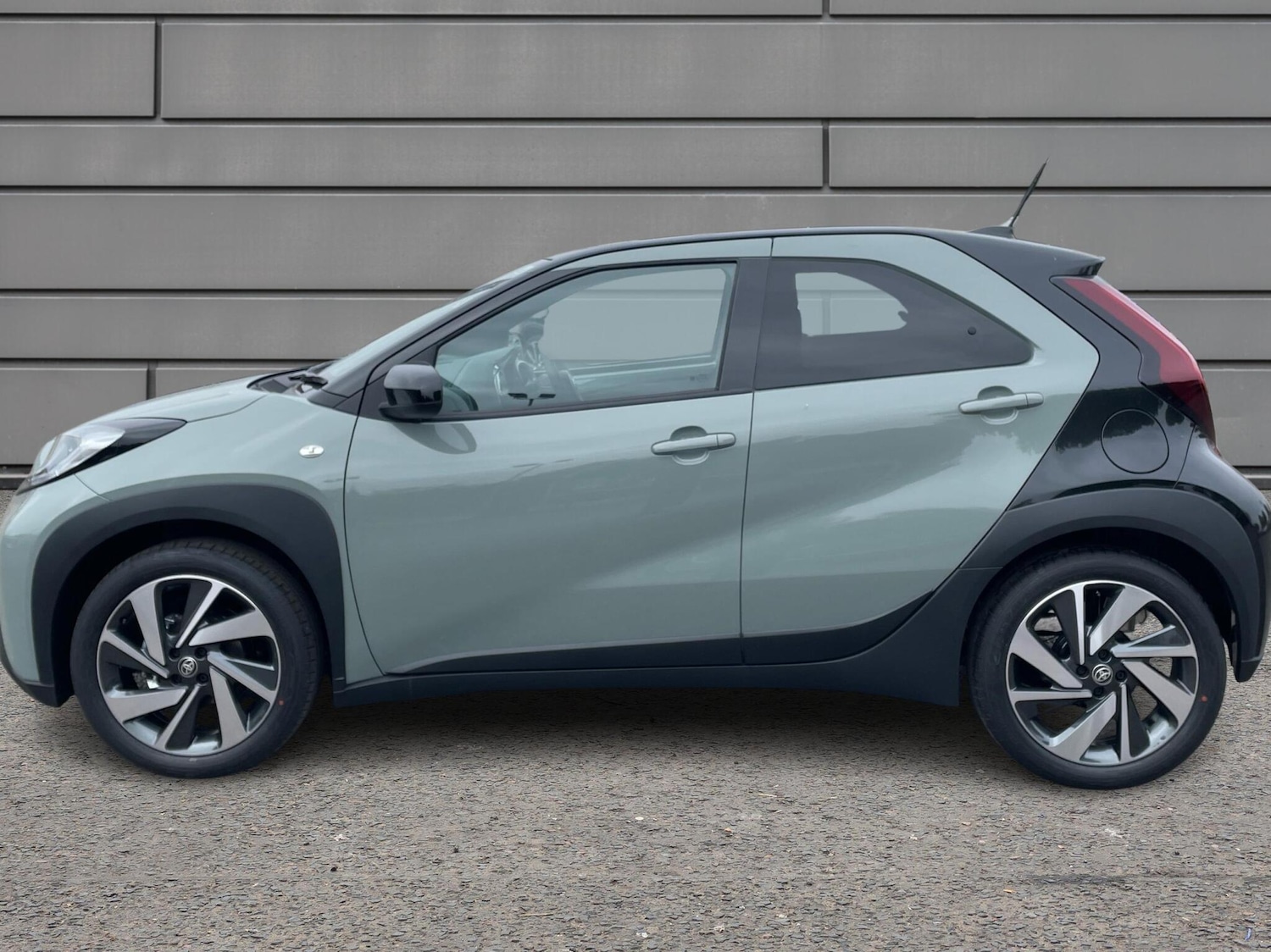 Used Toyota Aygo X 2025 for sale - 76730622: Photo 17