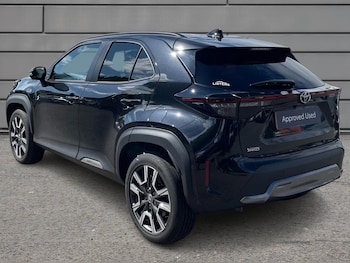 Used Toyota Yaris Cross 2025 for sale - 77013366: Photo