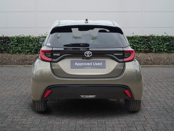 Used Toyota Yaris 2020 for sale - 78036180: Photo