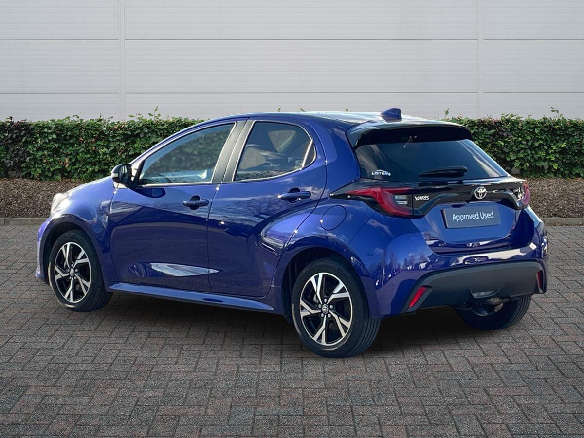 Used Toyota Yaris 2024 for sale - 77177563: Photo 2