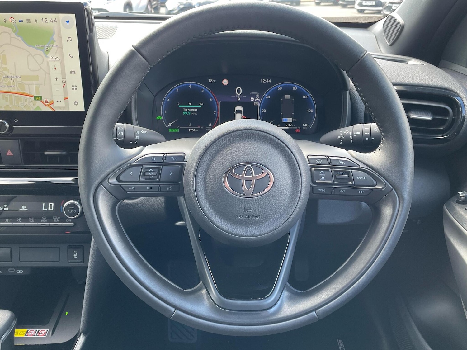 Used Toyota Yaris Cross 2025 for sale - 77060094: Photo 8