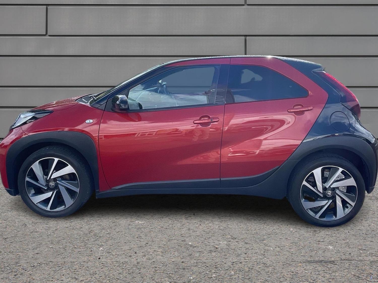 Used Toyota Aygo X 2022 for sale - 77177022: Photo 17