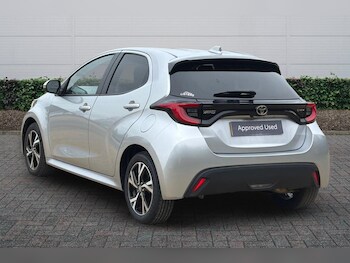 Used Toyota Yaris 2024 for sale - 78186472: Photo