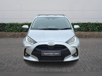 Used Toyota Yaris 2024 for sale - 78186472: Photo