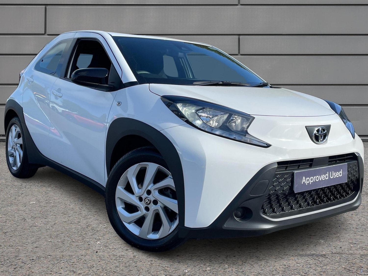 Used Toyota Aygo X 2024 for sale - 76111695: Photo 1