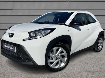 Used Toyota Aygo X 2024 for sale - 76111695: Photo 3