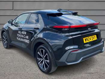Used Toyota C-HR 2024 for sale - 74681075: Photo