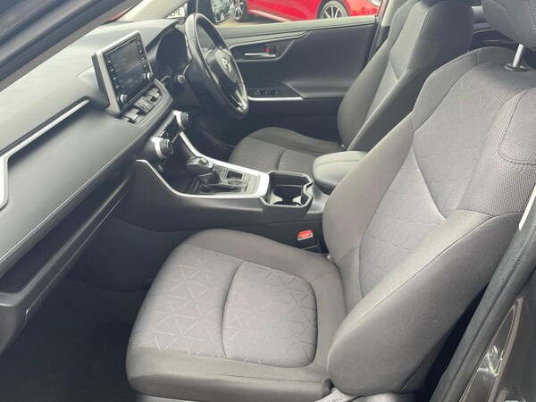 Used Toyota RAV4 2020 for sale - 76180099: Photo 10