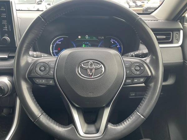 Used Toyota RAV4 2020 for sale - 76180099: Photo 8