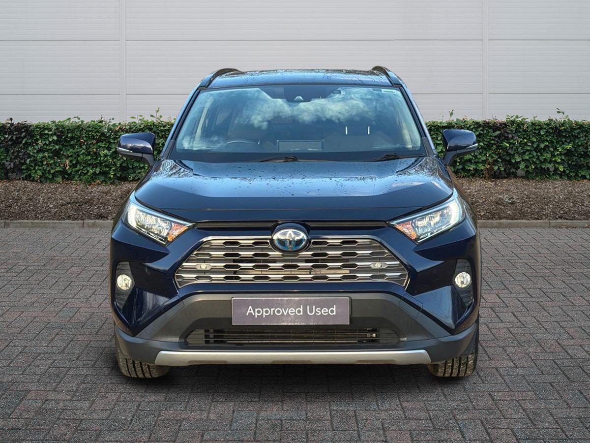 Used Toyota RAV4 2021 for sale - 77013648: Photo 3