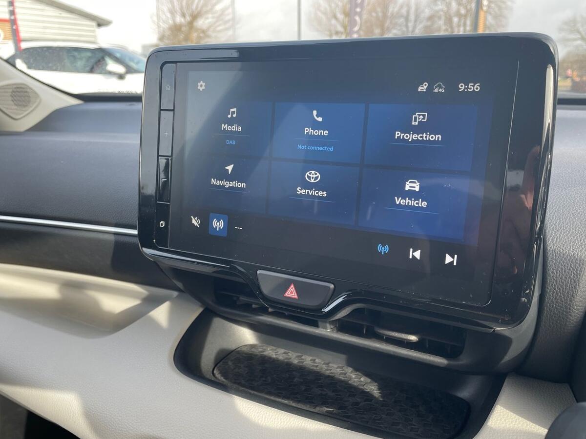 Used Toyota Yaris 2023 for sale - 77539448: Photo 11