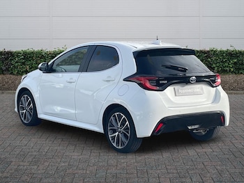 Used Toyota Yaris 2023 for sale - 77539448: Photo