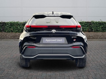 Used Toyota C-HR 2024 for sale - 76703551: Photo