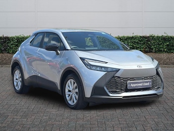 Used Toyota C-HR 2025 for sale - 79182570: Photo