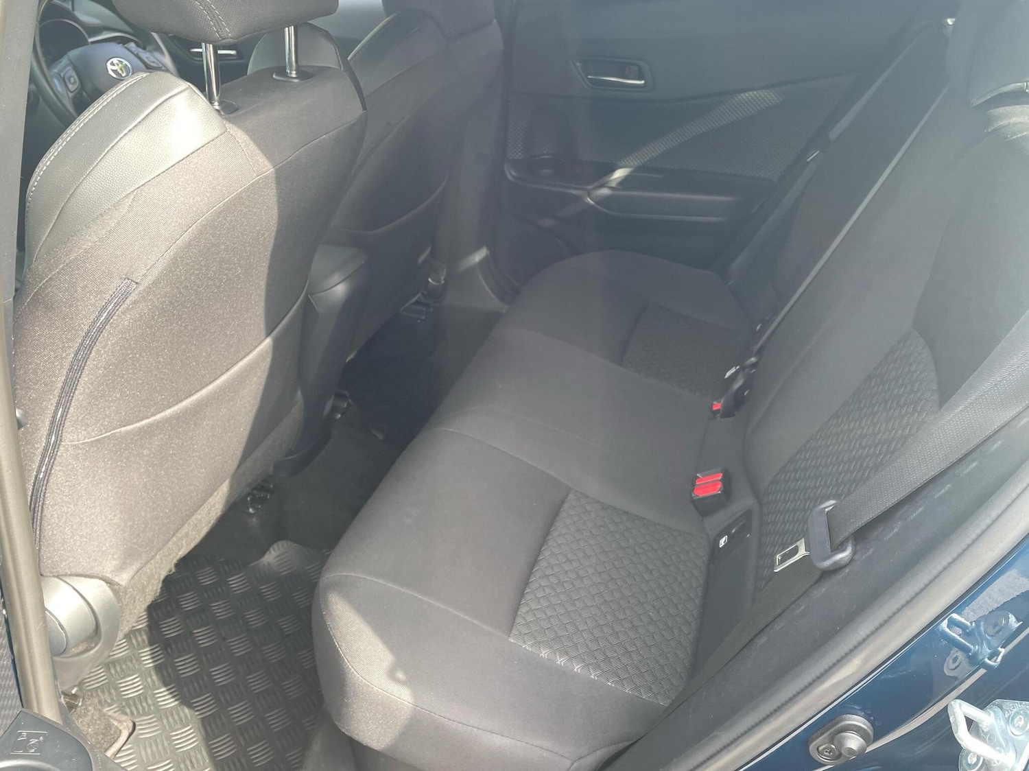 Used Toyota C-HR 2023 for sale - 76110682: Photo 12