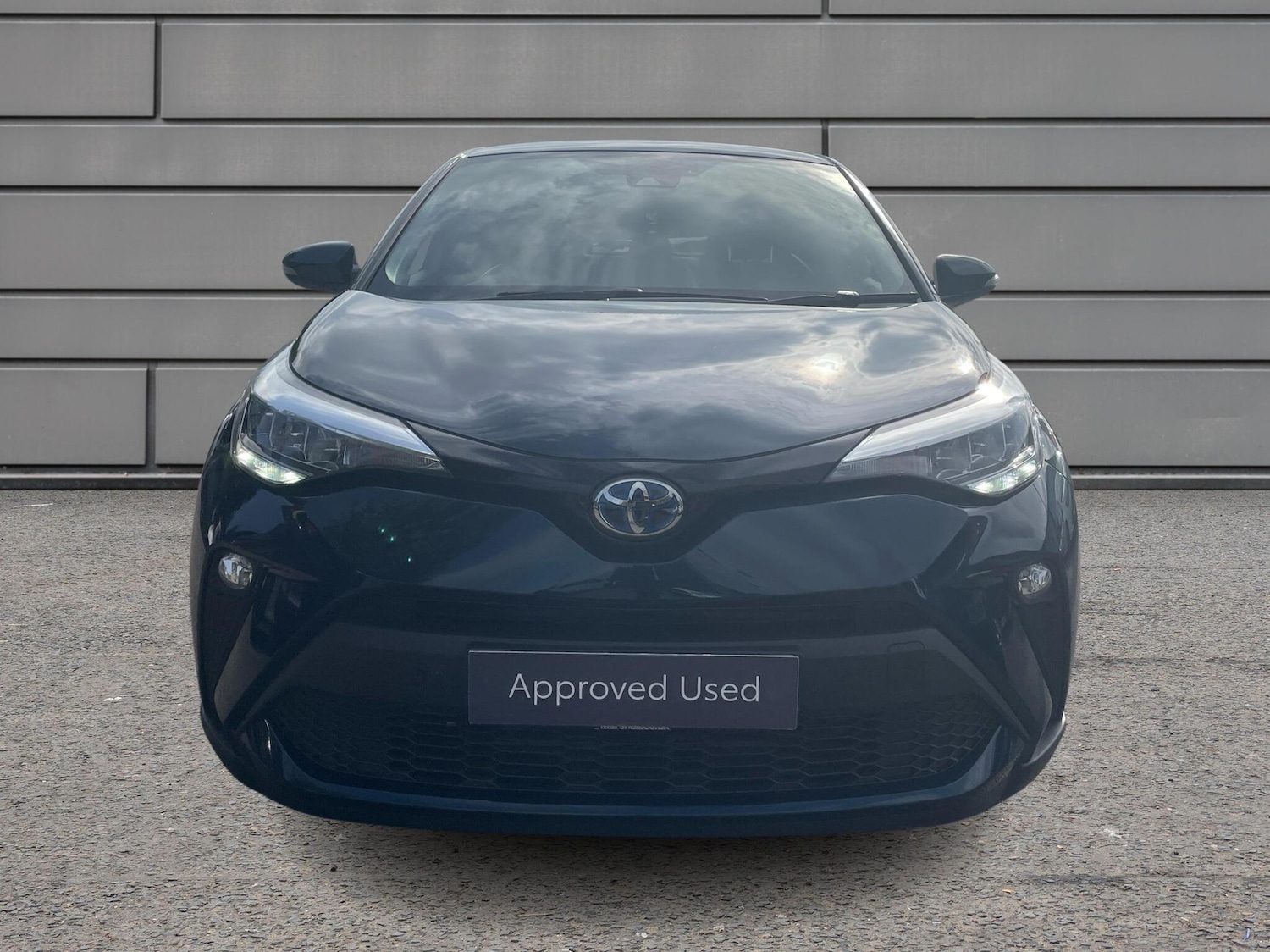 Used Toyota C-HR 2023 for sale - 76110682: Photo 15