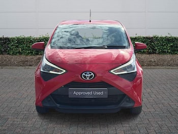 Used Toyota AYGO 2018 for sale - 79670935: Photo