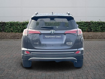 Used Toyota RAV4 2018 for sale - 77647555: Photo