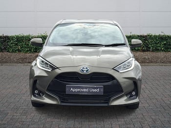 Used Toyota Yaris 2023 for sale - 79699649: Photo