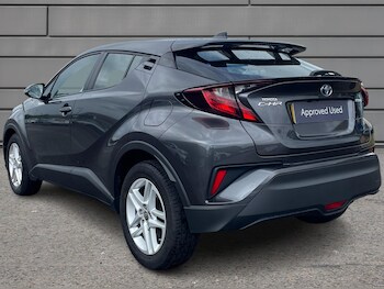 Used Toyota C-HR 2022 for sale - 75365202: Photo