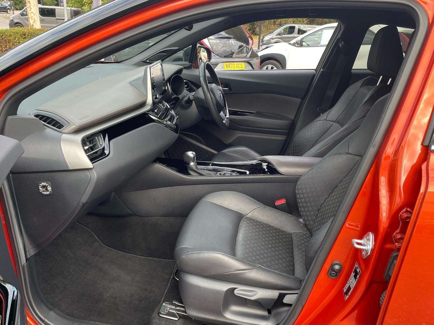 Used Toyota C-HR 2021 for sale - 76111165: Photo 10