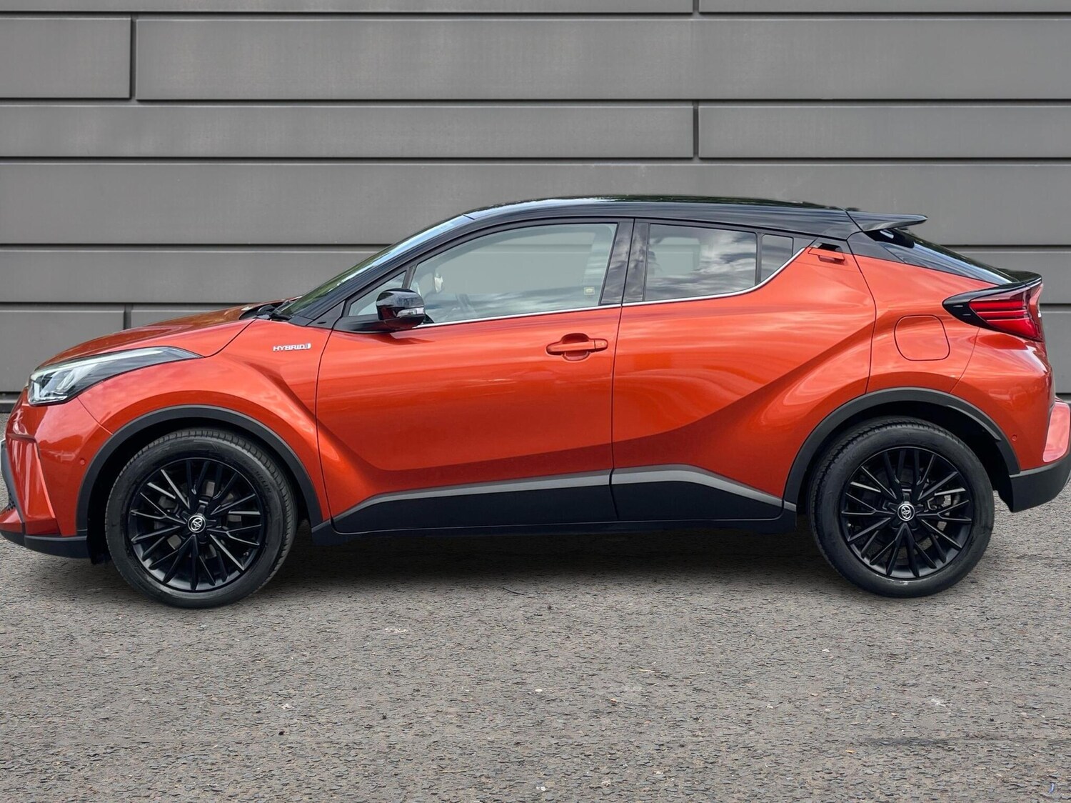 Used Toyota C-HR 2021 for sale - 76111165: Photo 17