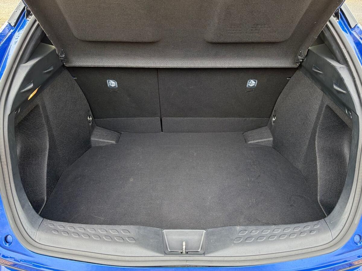 Used Toyota C-HR 2022 for sale - 77176698: Photo 10