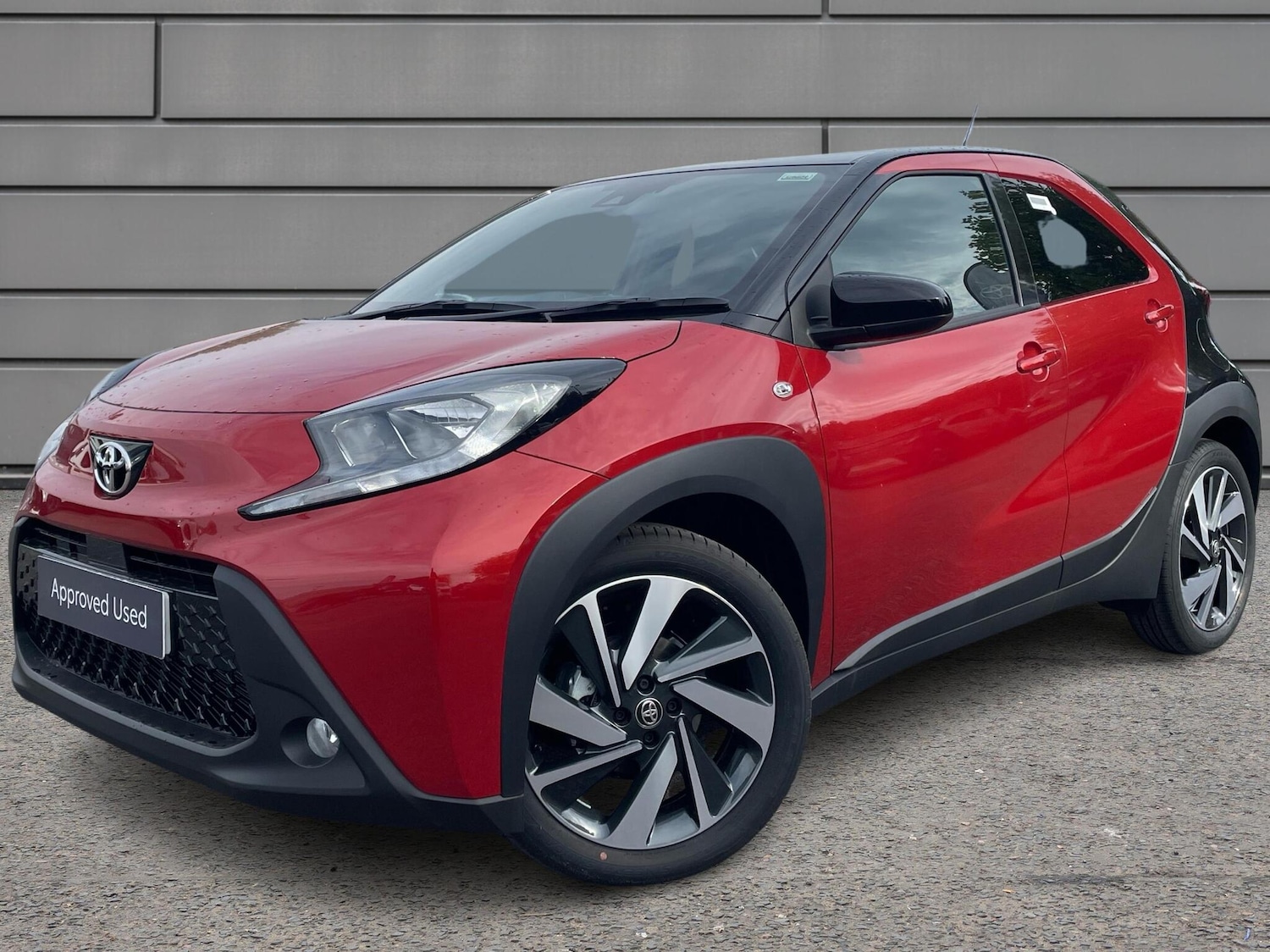 Used Toyota Aygo X 2025 for sale - 76730618: Photo 3