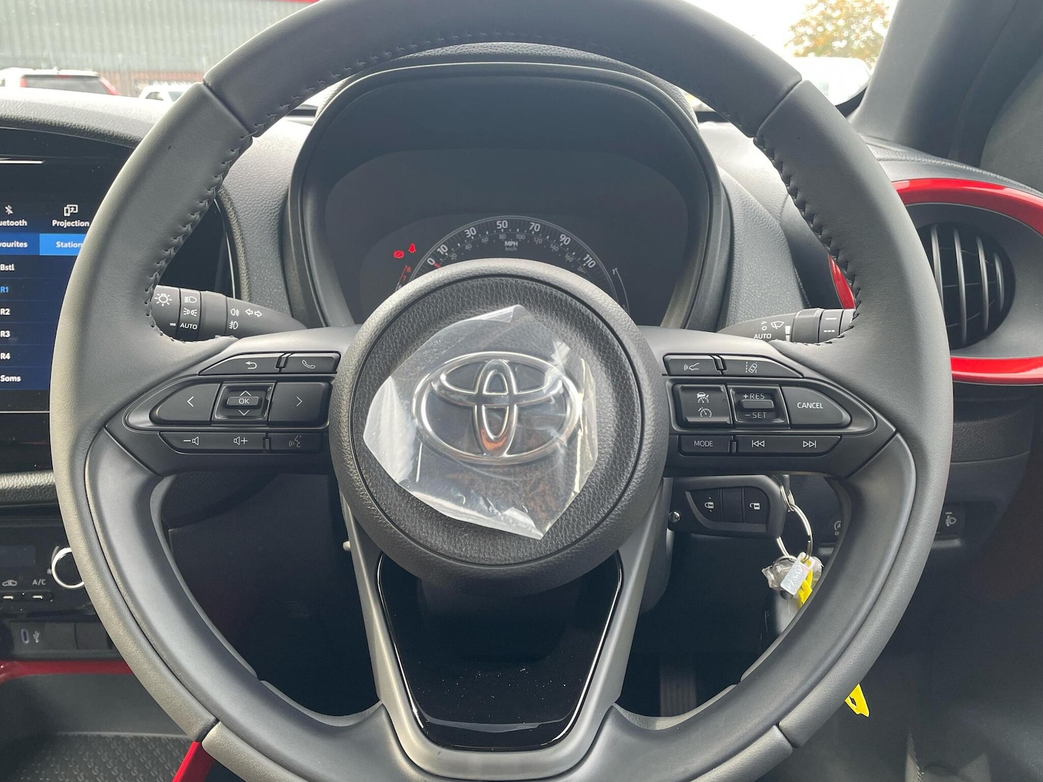 Used Toyota Aygo X 2025 for sale - 76730618: Photo 8
