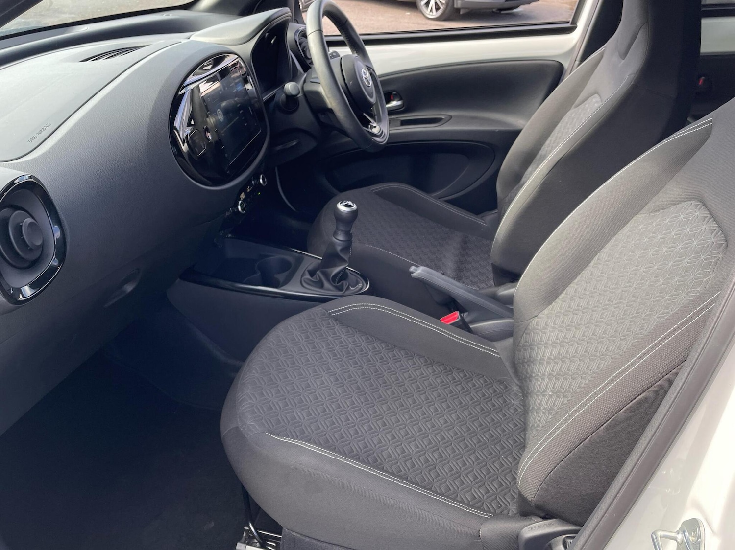 Used Toyota Aygo X 2024 for sale - 76111646: Photo 10