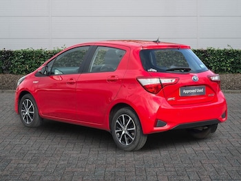 Used Toyota Yaris 2018 for sale - 77725198: Photo