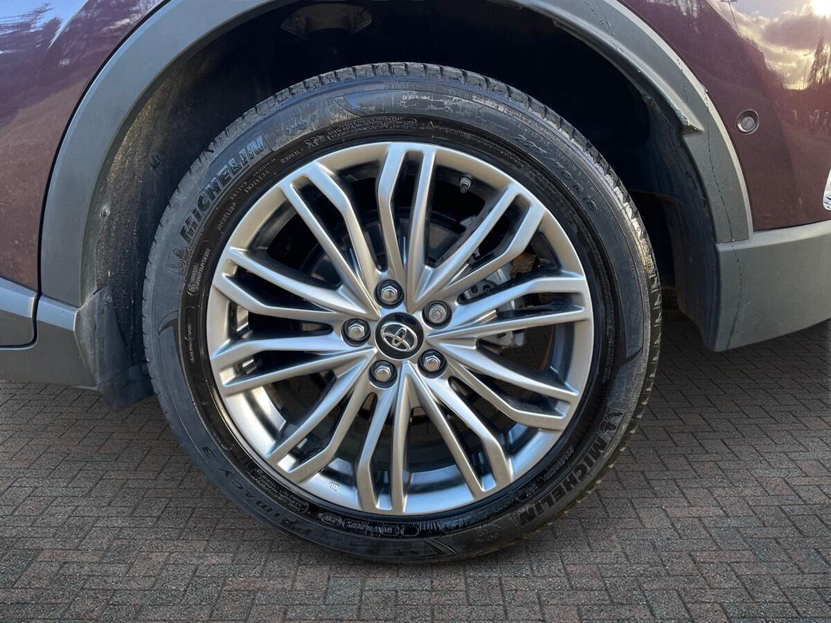 Used Toyota C-HR 2023 for sale - 77124364: Photo 6