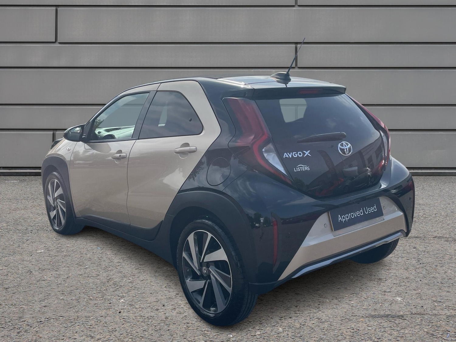 Vehicle 4