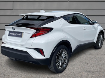 Used Toyota C-HR 2023 for sale - 75721606: Photo