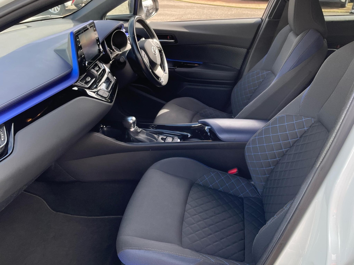 Used Toyota C-HR 2020 for sale - 76111306: Photo 10