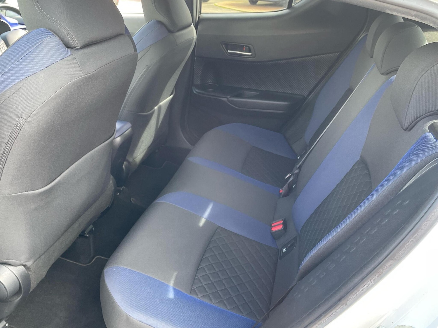 Used Toyota C-HR 2020 for sale - 76111306: Photo 12