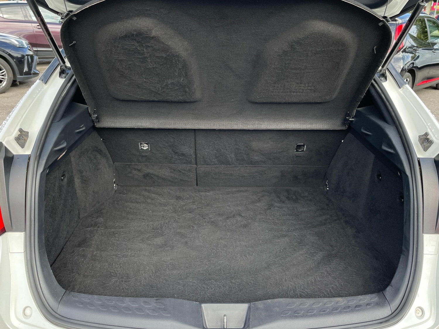 Used Toyota C-HR 2020 for sale - 76111306: Photo 14